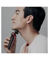 Series 6 Wet & Dry Electric Shaver